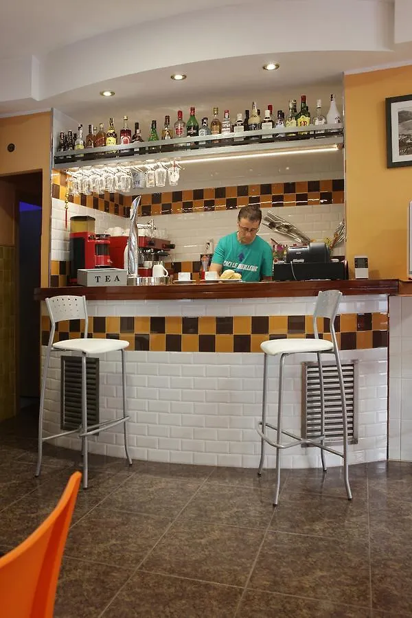 Hostal L'Alba Tossa de Mar Guest house