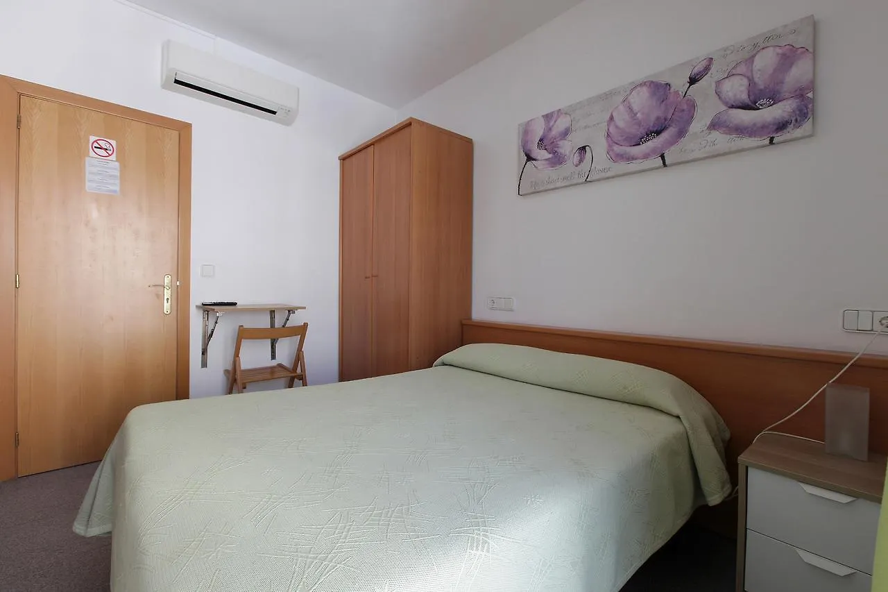 Hostal L'Alba Tossa de Mar Guest house