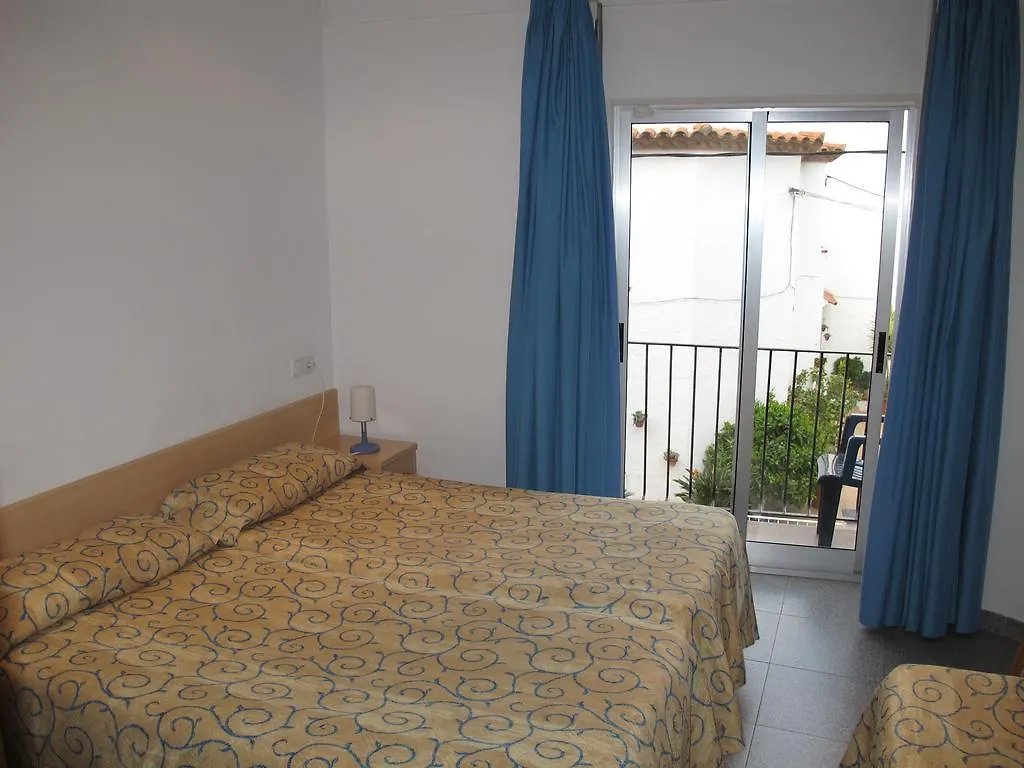 ** 招待所 Hostal L'Alba 滨海托萨 西班牙
