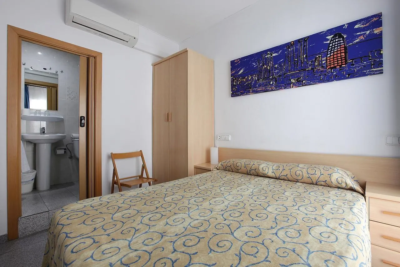 Hostal L'Alba 滨海托萨 招待所