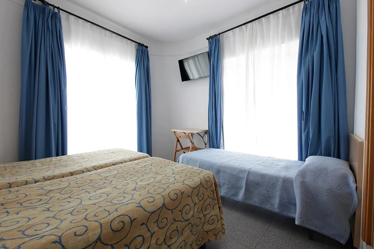 ** 招待所 Hostal L'Alba 滨海托萨 西班牙